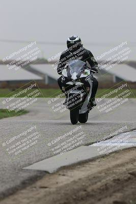 media/Nov-29-2025-TrackDaz (Sat) [[10ae2d9bce]]/C Group/Session 4 (Wheelie Bump)/